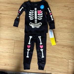 Carter’s glow in the dark skeleton jammies